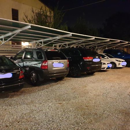 Hotel La Favorita Πεσκιέρα ντελ Γκάρντα Εξωτερικό φωτογραφία