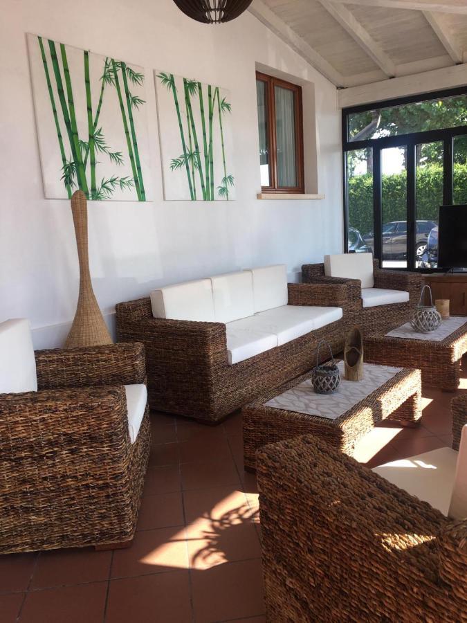 Hotel La Favorita Πεσκιέρα ντελ Γκάρντα Εξωτερικό φωτογραφία